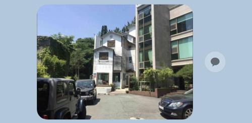 Jwadongsunhwan-ro House | Art Residency
