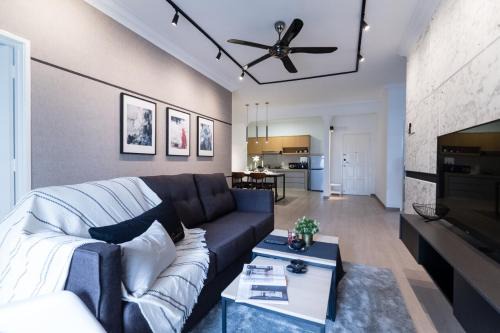 Melati Utama Apartment | Artistic Comfy 4BR Suites KL
