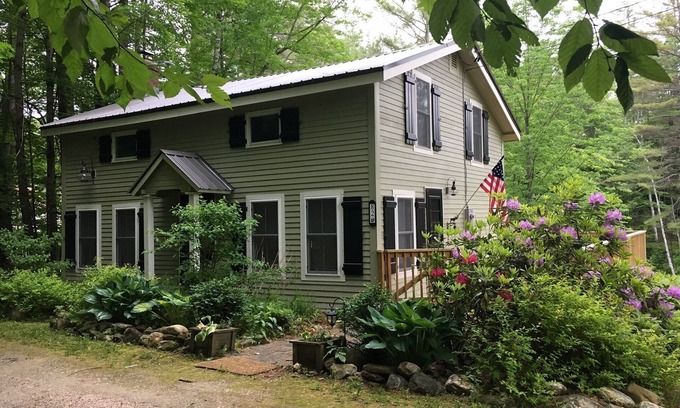 Ludlow House | As featured in the NY Times: charming, home on Lake Rescue, minutes from Okemo.