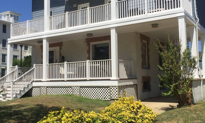 Asbury Park Apartment | Asbury Park - 5 Min Walk to Beach - Parking, too! Bring Your Dog