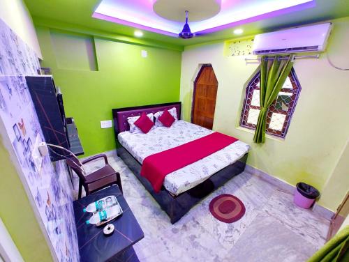 Puri Hotel | ASHOK ROYAL HOTEL - PURI अशोक रॉयल होटल অশোক রয়্যাল হোটেল walking distance from-sea-beach-and- near temple fully-air-conditioned-hotel with-wifi-parking-facility, Best Guest House in puri