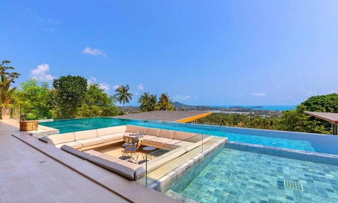 Bophut Villa | Asi Chaweng 6 BR sea view