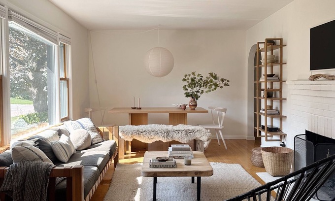 South Burlington House | Aster House/A thoughtfully curated and convenient South Burlington home