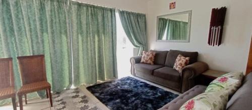 Aston Bay Apartment | aston by the sea