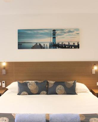 Yamba Hotel | Aston Motel Yamba