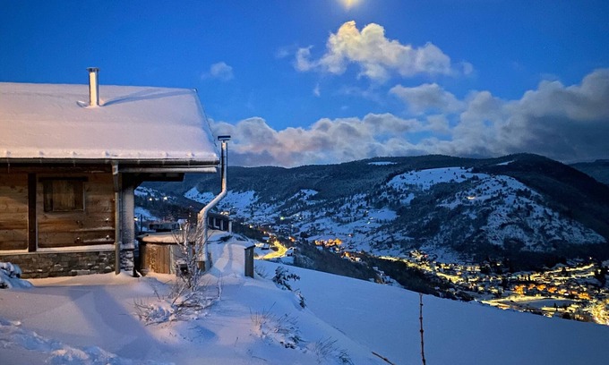 La Bresse Cabin | At K'huttes "Le Nordic" with Scandinavian Bath
