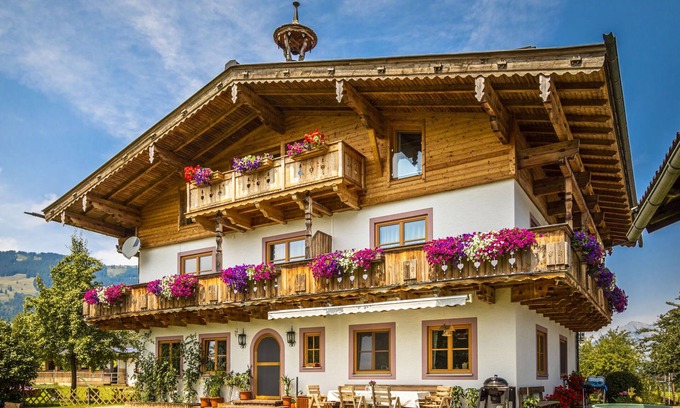 Saalfelden am Steinernen Meer Apartment | Hanserbauer by Interhome