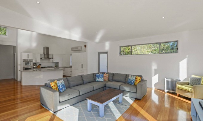 North Avoca House | At The Beach - Great Family House