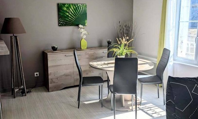 Loches Apartment | At the foot of the Cordeliers gate