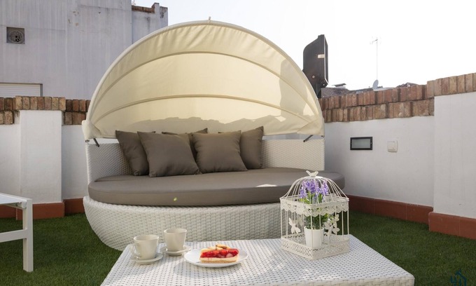 La Merced Apartment | Atico Cervantes Living4malaga