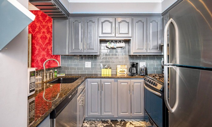 Downtown Atlanta Condo | ATL Downtown Condo with Free Parking