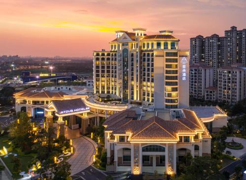 West District Hotel | Atour Hotel Zhongshan West Xingzhong Plaza