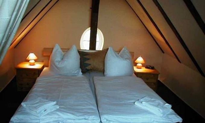 Wittenbeck Apartment | Attic apartment 7 - Pension Nasse Ecke