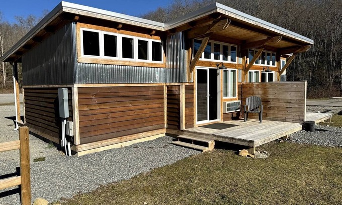 Bramwell Cabin | ATV TrailCamp: Price's Place- Just seconds from the HMT Pocahontas Trailhead!