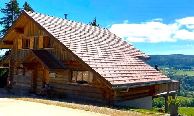 Foncine-le-Haut Ski Chalet | Atypical log chalet in Foncine le Haut - Haut Jura