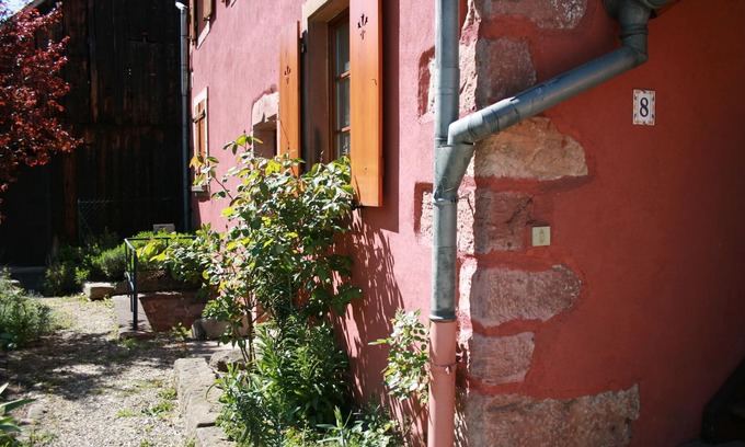 Gunsbach House | Au 1608