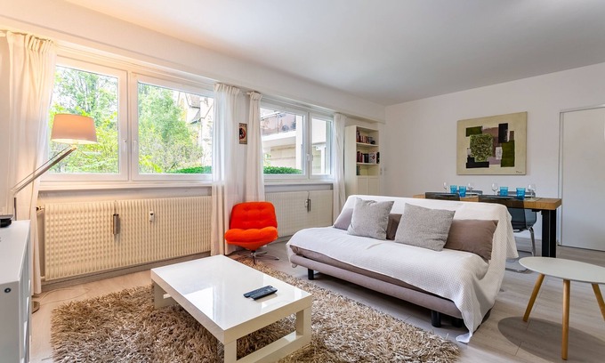 Historic Center Apartment | Au Bord du Rempart - Proche Cathédrale Notre Dame