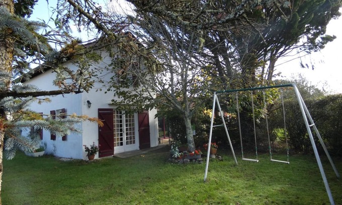 Mezos House | Au Bourg - Mezos - Gîte