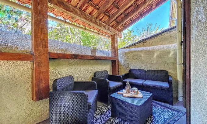 Joyeuse Apartment | Au Cœur Ardéchois - Avec terrasse ombragée