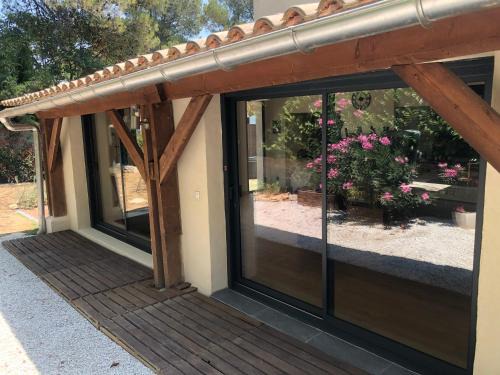 Langlade House | Au cœur de la Pinède de 1 à 4 personnes