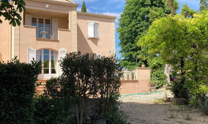 Oraison House | Au Cœur de la Provence Superbe Maison de 230m2jardin 2500m2 Jacuzzi11 Couchages