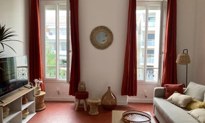 Prado-Perier Apartment | Au carrefour du prado vélodrome chanot et borély