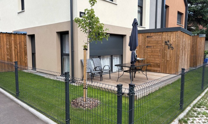 Bischwihr Condo | Au P'tit Carré, garden duplex near Colmar