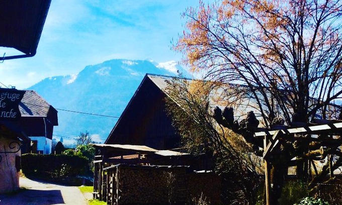 Faverges-Seythenex Bed & Breakfast | Au Refuge de Blanche