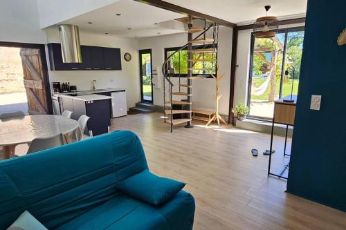 Bergerac House | Au séchoir à Tabac