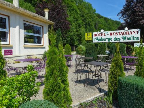 Pont-les-Moulins Hotel | Auberge des Moulins