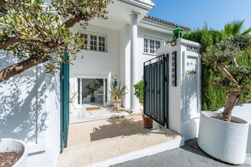 Marbella Bed & Breakfast | Aurora Boutique Hotel - Only Adults