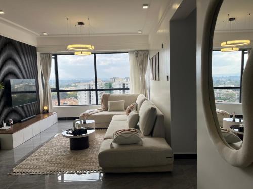 Kilimani Apartment | Aurora Smart Homes- Modern 2BR Apartment with Pool & Gym,Kilimani