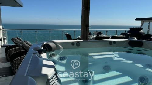 Ramsgate Hotel | Aurora Spa Seaview Penthouse Ramsgate