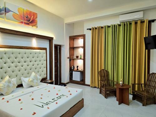 Kandy House | Aurora White Bungalow Kandy