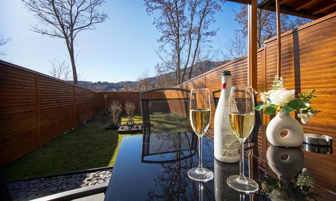 Leoben Apartment | AusZeit Steiraland 2 mit privaten Terrasse und Garten und Parkplatz