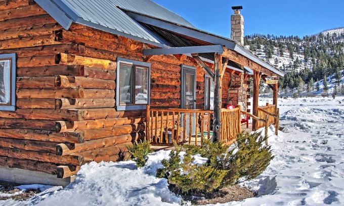South Fork Cabin | Authentic 3BR Cabin w/ WiFi in the San Juan Mountains!