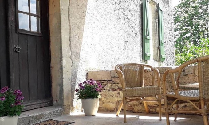 Lacapelle-Cabanac House | Authentic country cottage with private pool