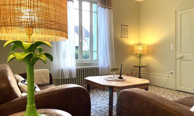 La Ferte-Hauterive Cottage | Authentic home in nature with comfort included