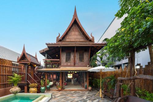 Nong Kae Villa | Authentic Thai Villa with Open-Air Living & Pool-Central-Huahin