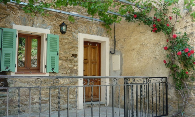 Rapale House | Authentic village house