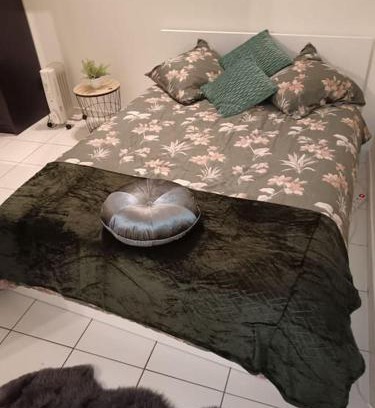 Bondy Apartment | Aux portes de Paris