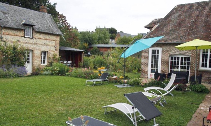 Saint-Saens House | Aux Volets Rouges et sa Buanderie