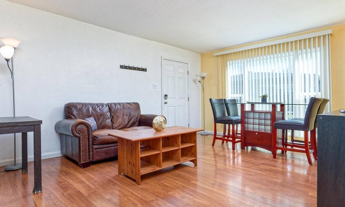 Vallejo Apartment | Available for New Years Eve | Pet friendly Apt