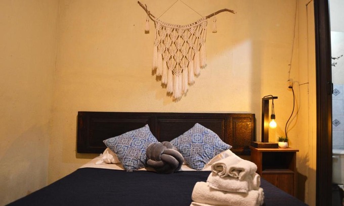 Antigua Guatemala House | Ave del Paraiso Guest House