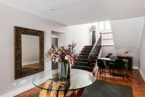 Olaias Hotel | AvenueHillHotel