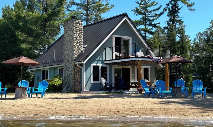 Oden Ski Chalet | Awesome Family Vacation Beach and Ski Chalet - Reserve Your Ski Getaway NOW!