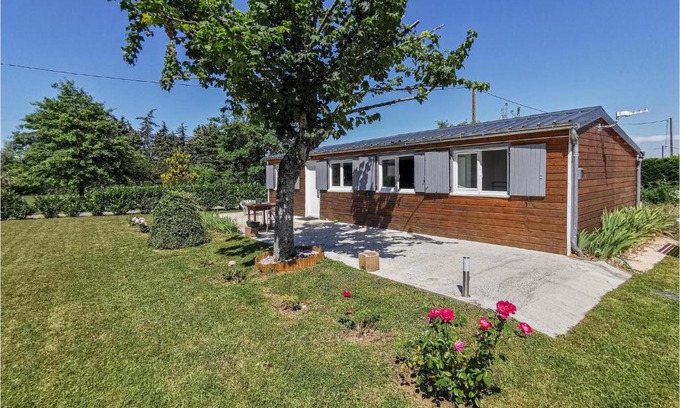 Saint-Ouen-les-Vignes House | Awesome Home In Saint Ouen Les Vignes