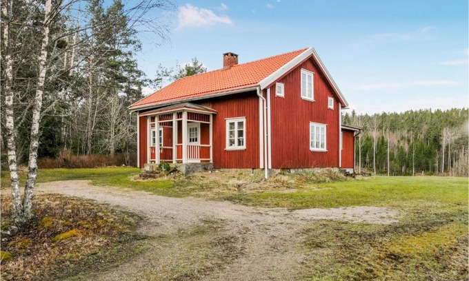 Arjang House | Awesome Home In Årjäng With Sauna