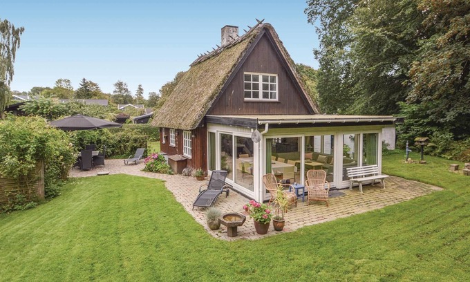 Kelstrup Strand House | Awesome home in Haderslev with WiFi