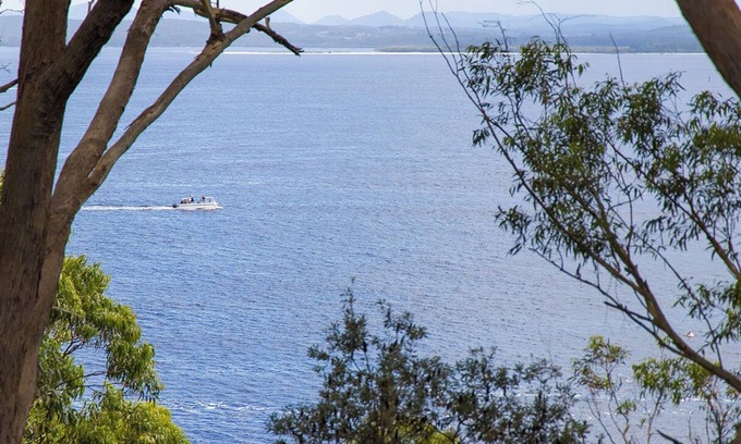Nelson Bay House | Azzurra - Huge Elevated Deck and Glorious Water Views